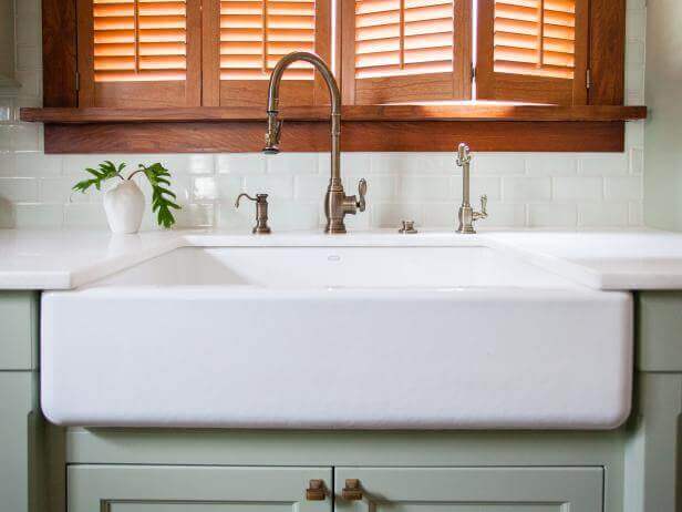 Farmhouse Sink | Waukesha WI | Schoenwalder Plumbing